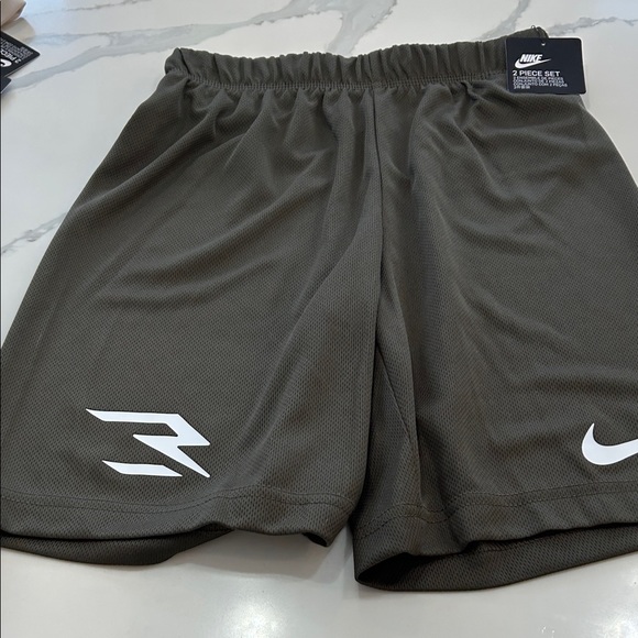 NWT Boys Nike Light Beige Tee and Dark Olive Shorts Set - Picture 5 of 5